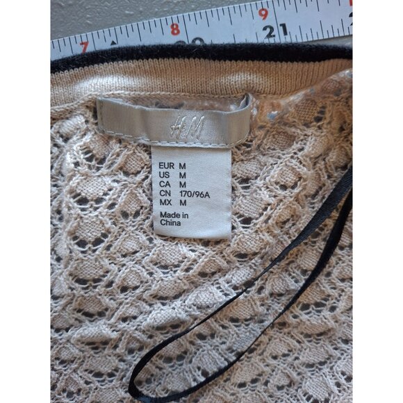 H&M Cardigan M  Beige Knit Button Front Textured V-Neck Lightweight - Picture 3 of 7